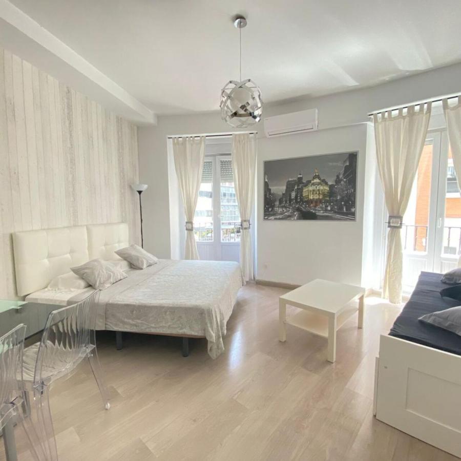 Stay Inn Мадрид Екстериор снимка